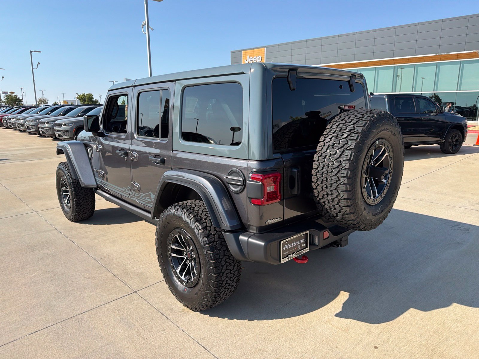 New 2026 Jeep Wrangler Unlimited Rubicon AWD/4WD image 3