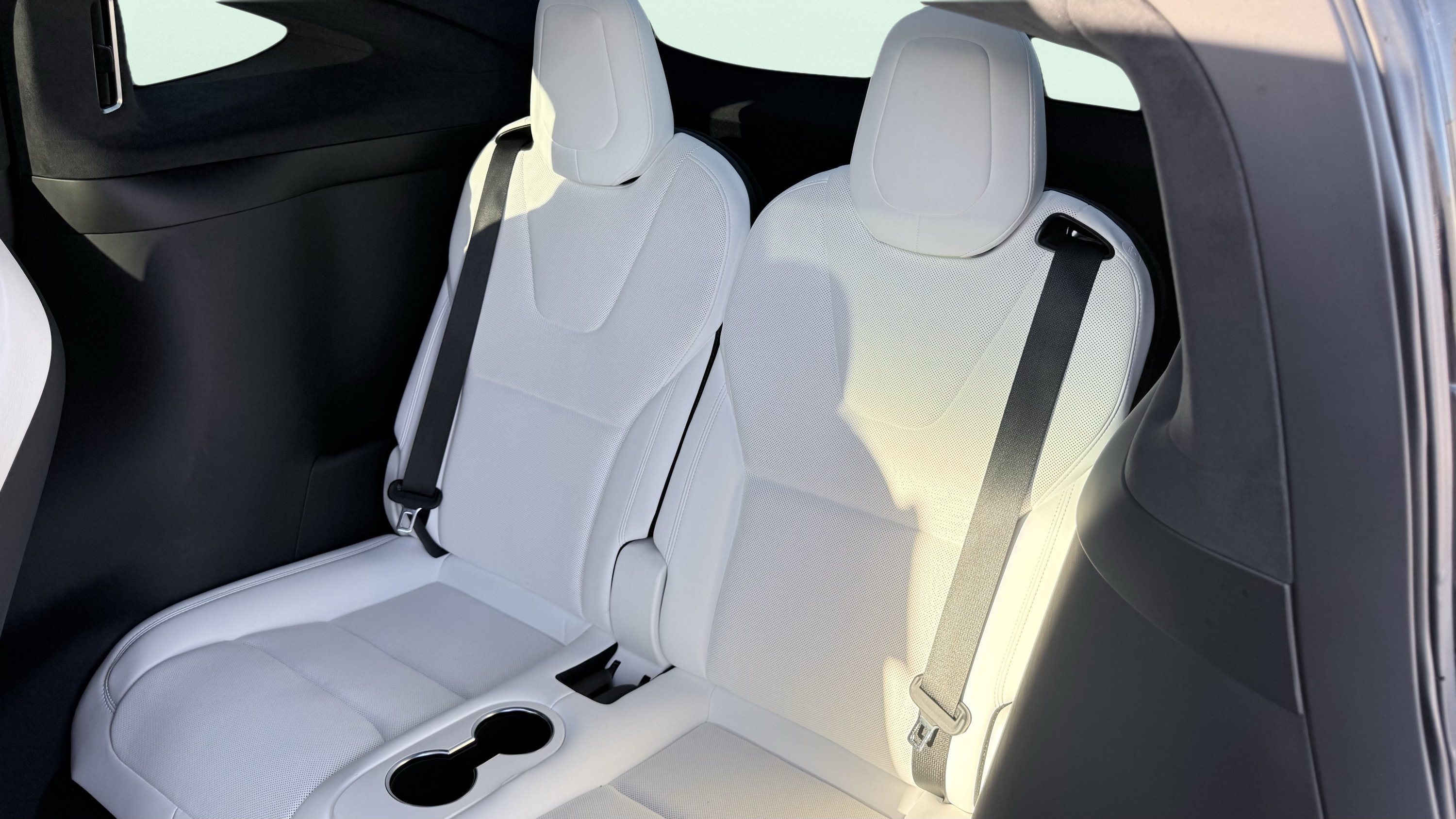 Used 2023 Tesla Model X AWD/4WD image 29
