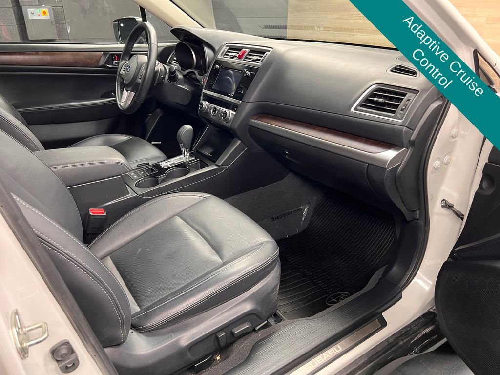 Used 2017 Subaru Outback 2.5i Limited image 8
