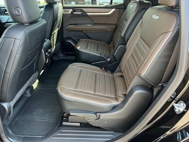 New 2026 GMC Acadia Denali Ultimate FWD image 23