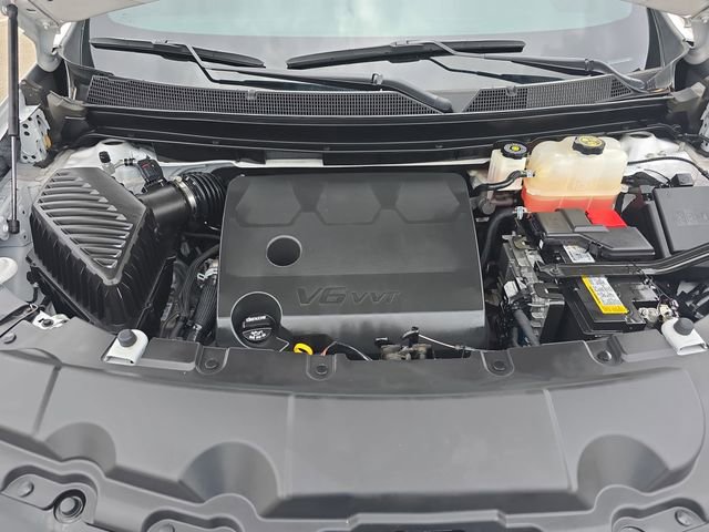 Used 2023 Chevrolet Traverse Premier image 31