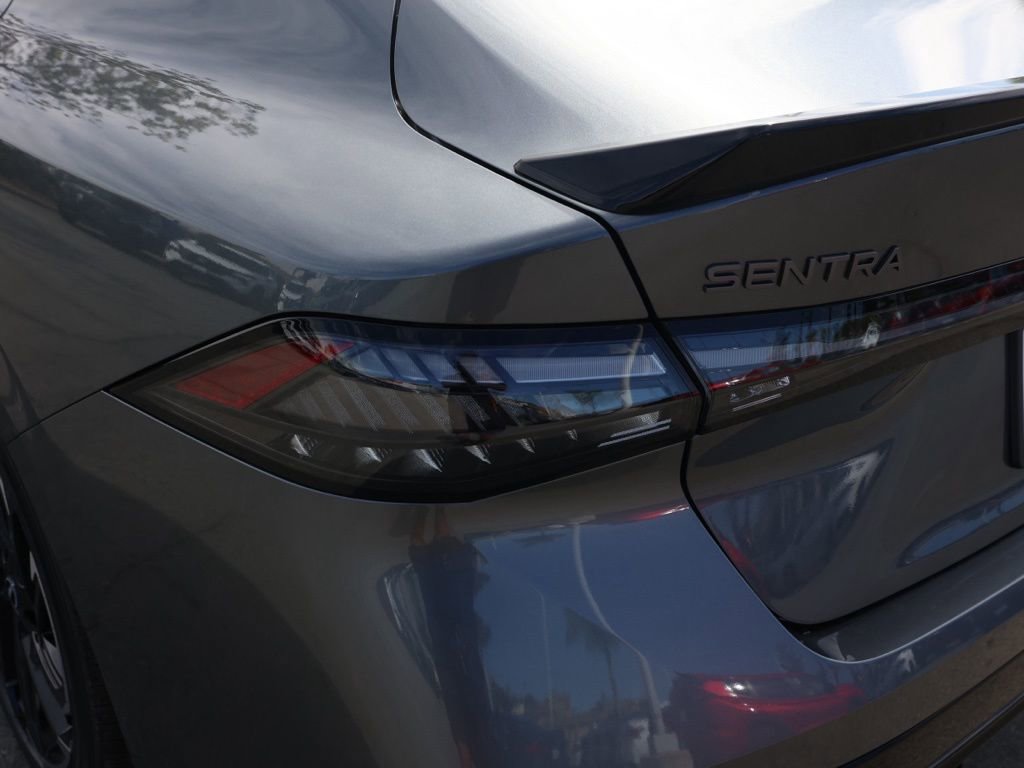 New 2026 Nissan Sentra SR image 7