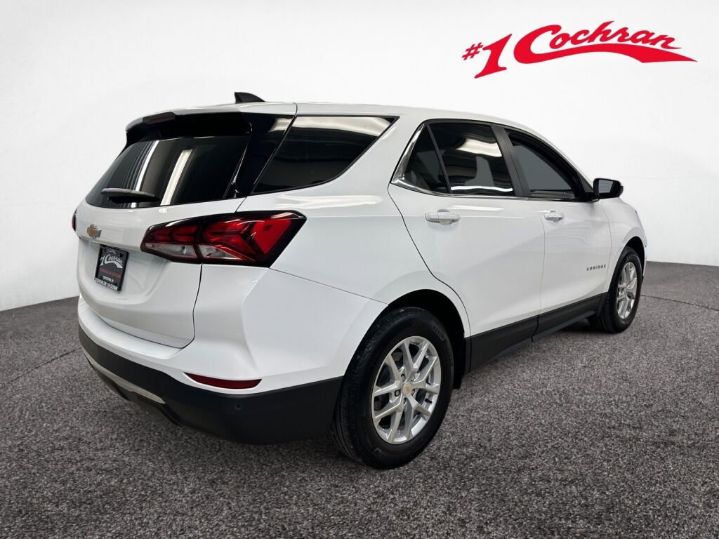 Certified 2024 Chevrolet Equinox LT w/ LPO, Floor Liner Package image 26