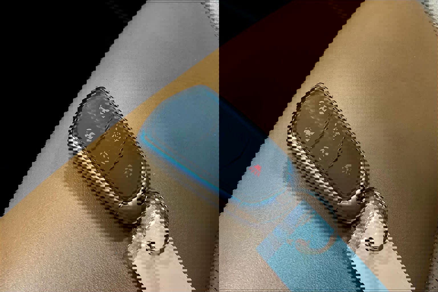 Used 2023 Cadillac XT4 Premium Luxury image 18