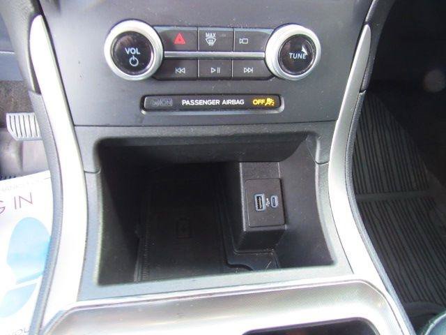 Used 2022 Ford Edge SEL w/ Sport Appearance Package AWD/4WD image 24