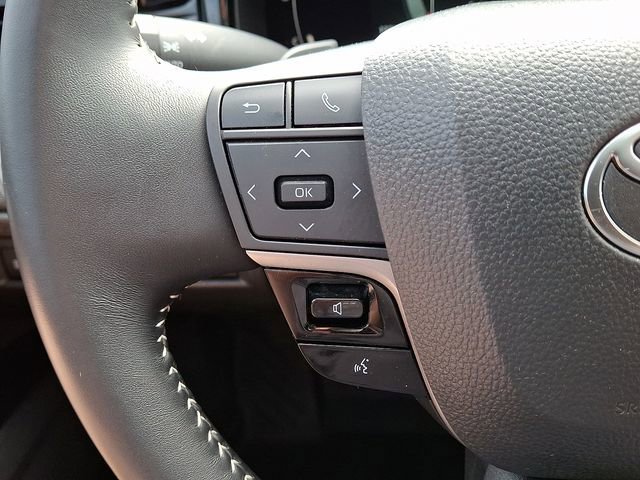 Certified 2025 Toyota Camry SE w/ Multimedia Upgrade Package FWD image 21