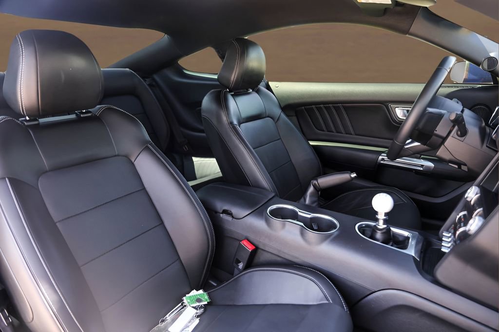 Used 2022 Ford Mustang GT Premium image 24