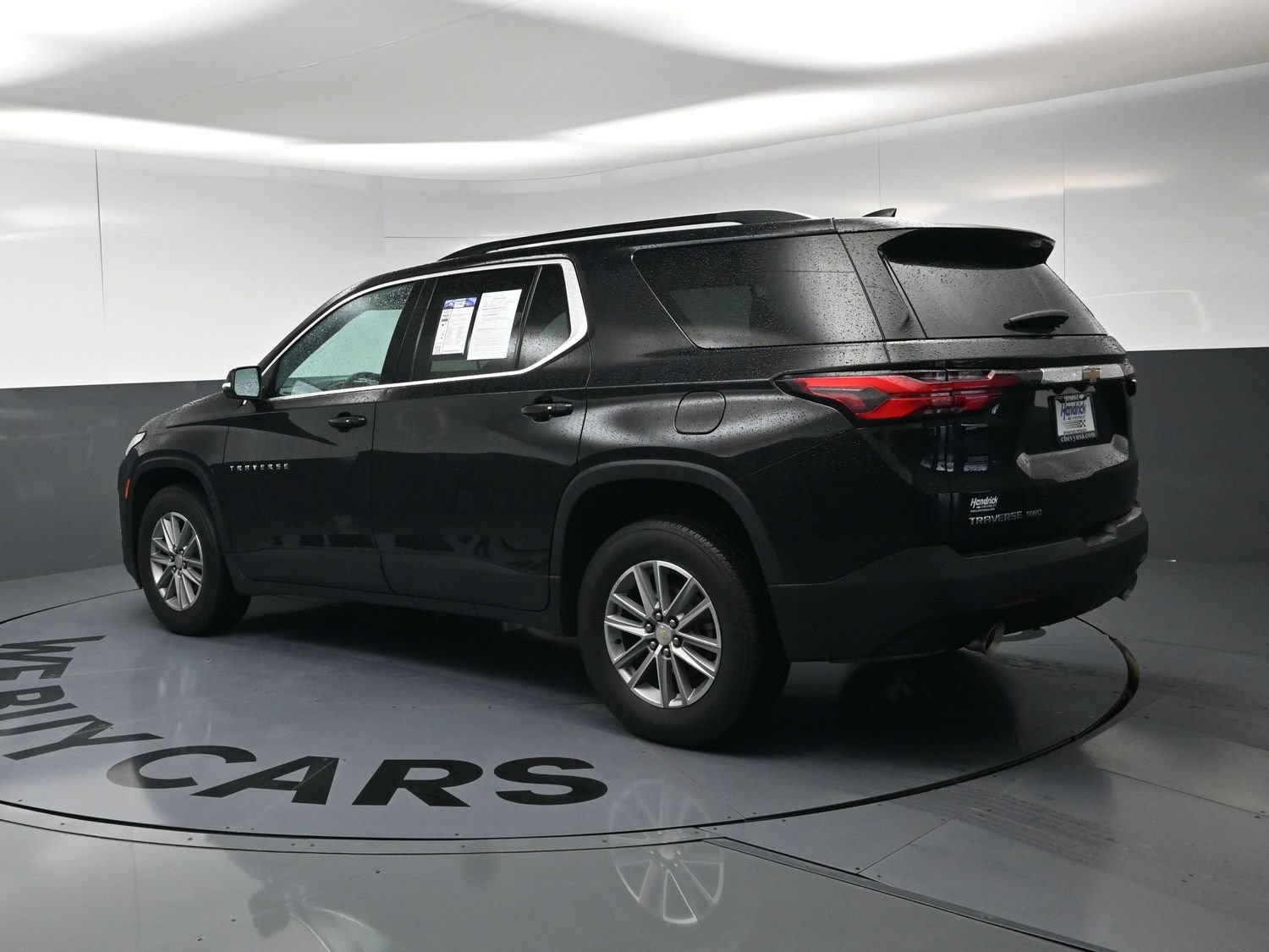 Used 2023 Chevrolet Traverse LT AWD/4WD image 7