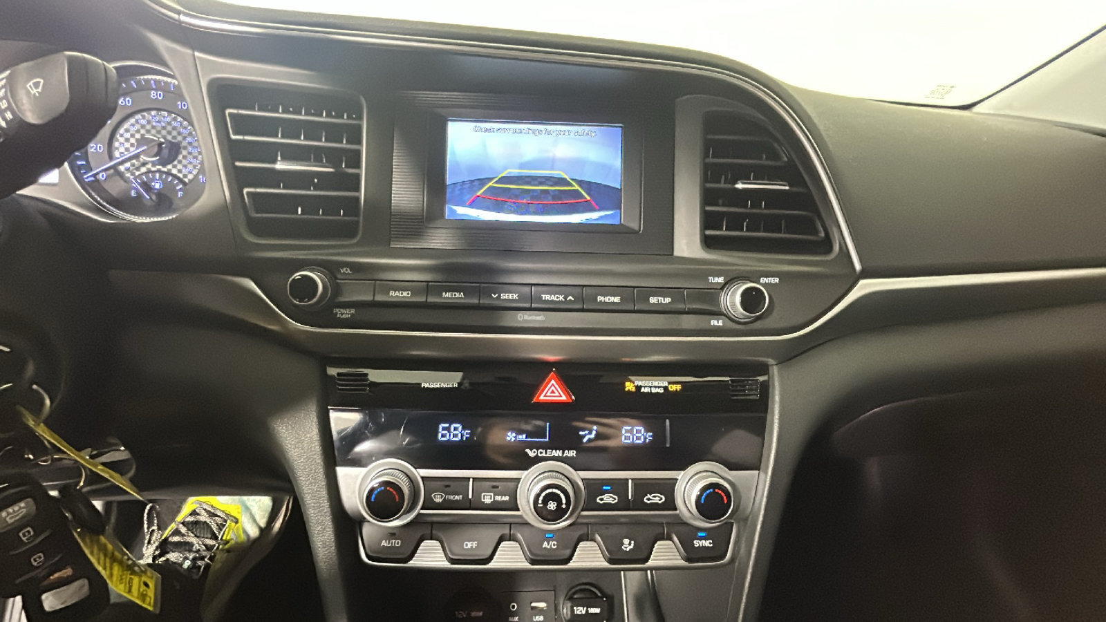 Used 2020 Hyundai Elantra SE w/ Cargo Package (C1) FWD image 28