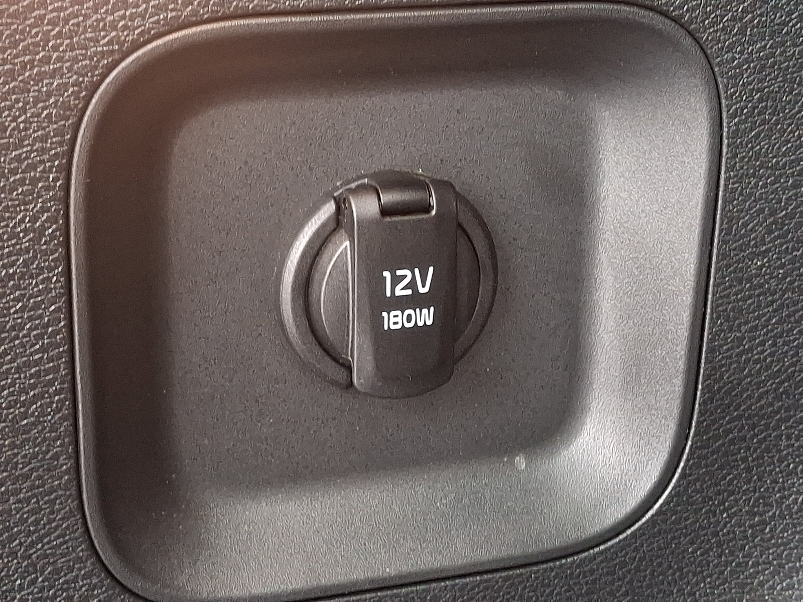 Used 2025 Kia Sportage EX AWD/4WD image 35