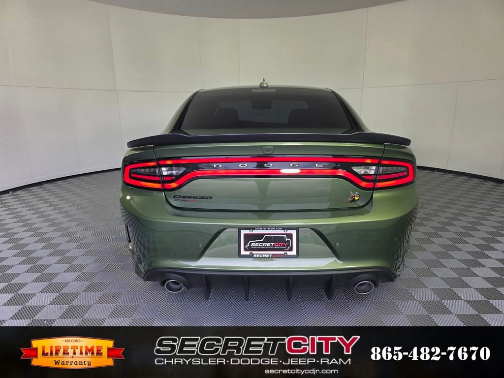 Used 2022 Dodge Charger Scat Pack image 6