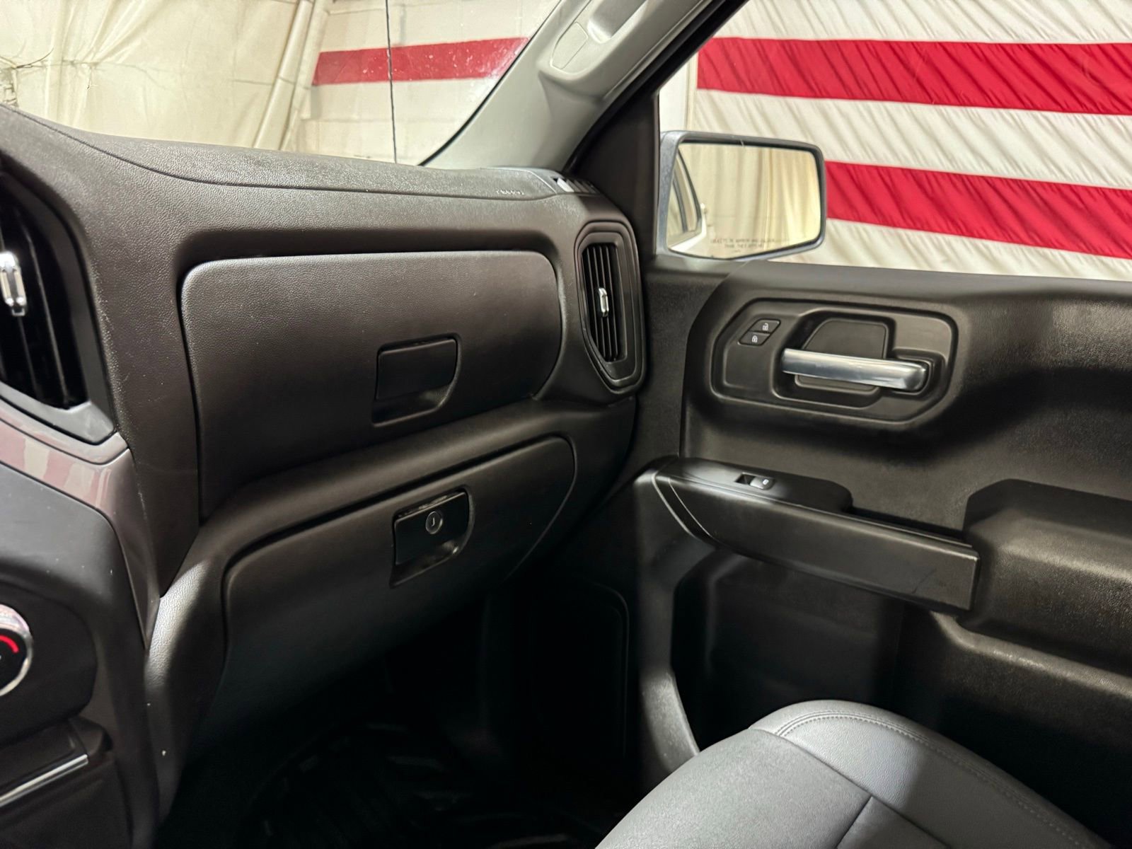 Used 2021 GMC Sierra 1500 4x4 Double Cab w/ Fleet Convenience Package image 27