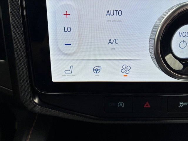 Used 2023 Ford Expedition Platinum image 26