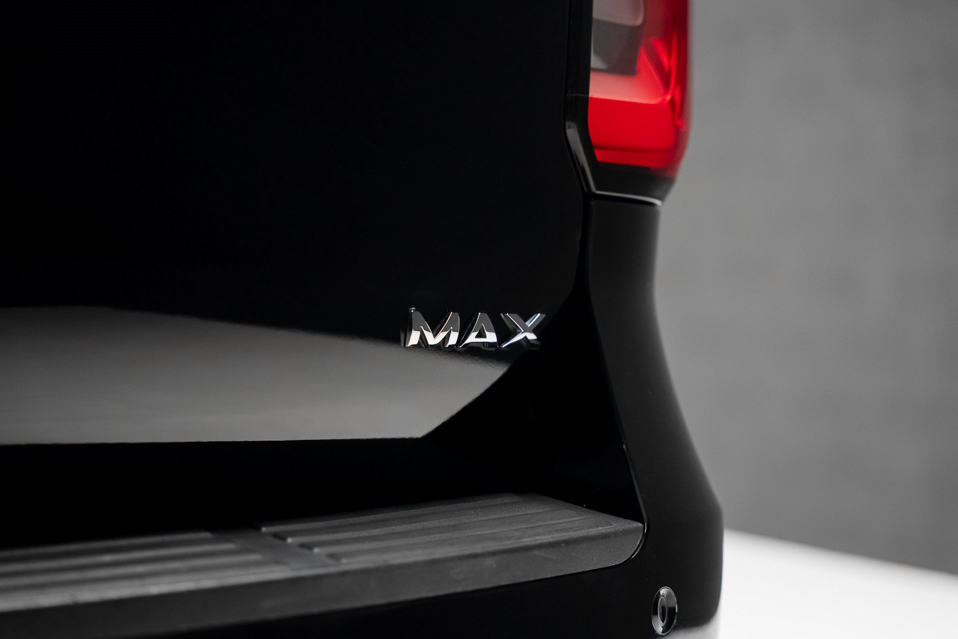 Used 2024 Ford Expedition Max Limited image 30