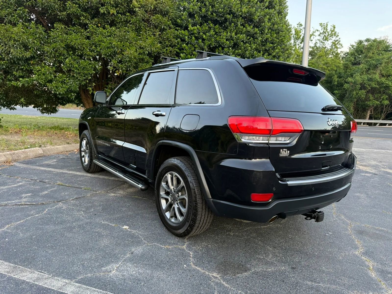 Used 2014 Jeep Grand Cherokee Limited w/ Luxury Group II RWD image 7
