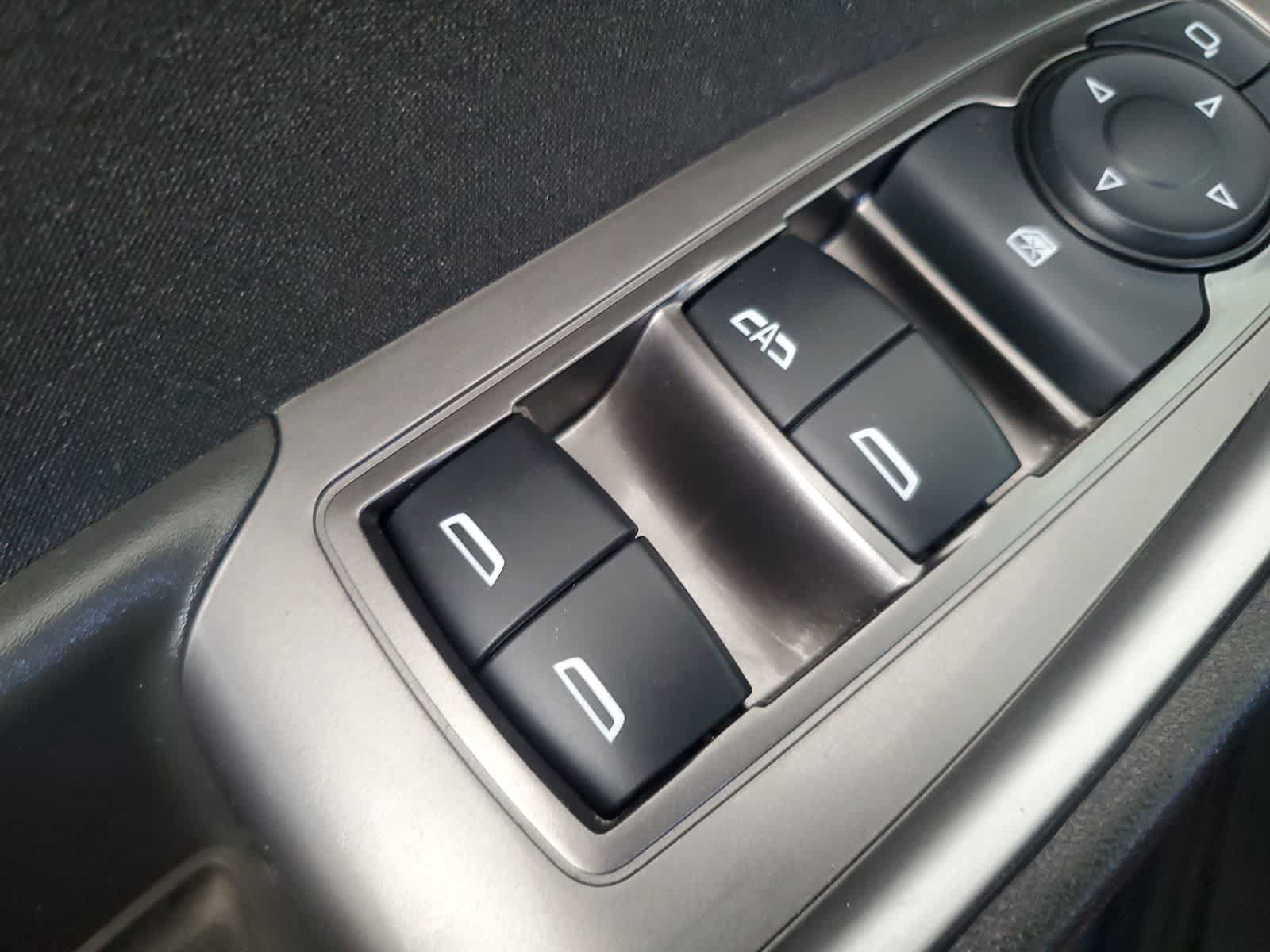 Used 2025 Chevrolet Malibu LT FWD image 24