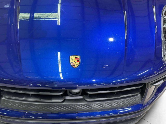 Used 2024 Porsche Macan image 14