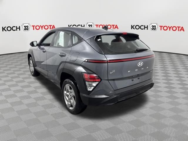 Used 2025 Hyundai Kona SE image 6