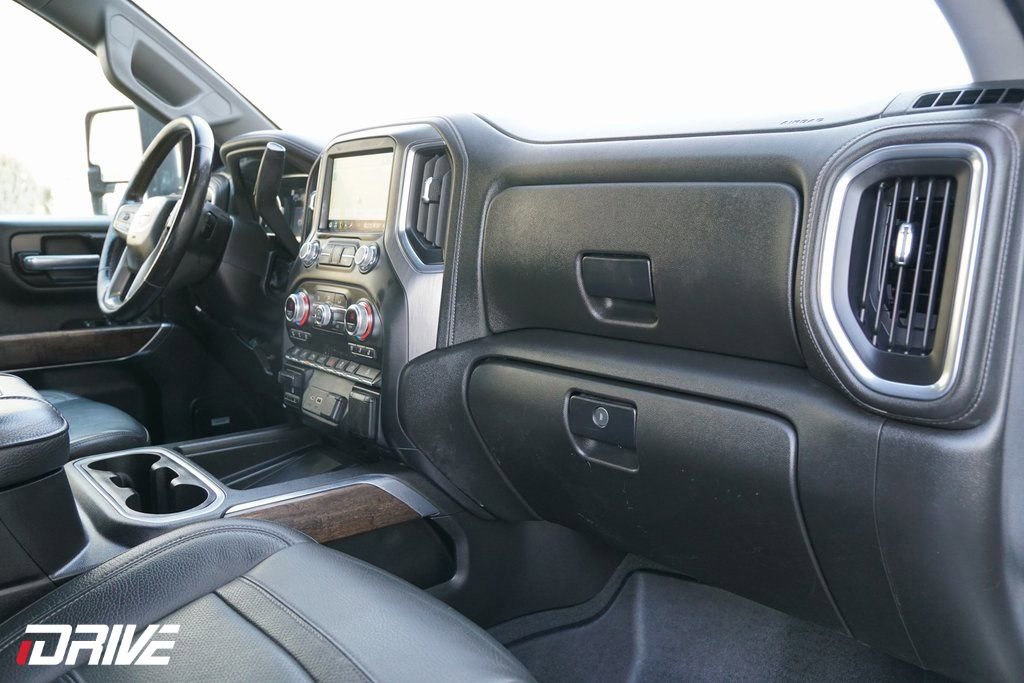Used 2022 GMC Sierra 3500 Denali image 42