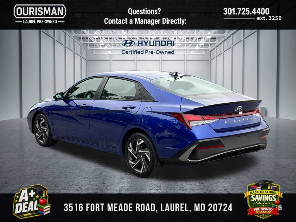 Certified 2025 Hyundai Elantra Sport FWD image 3