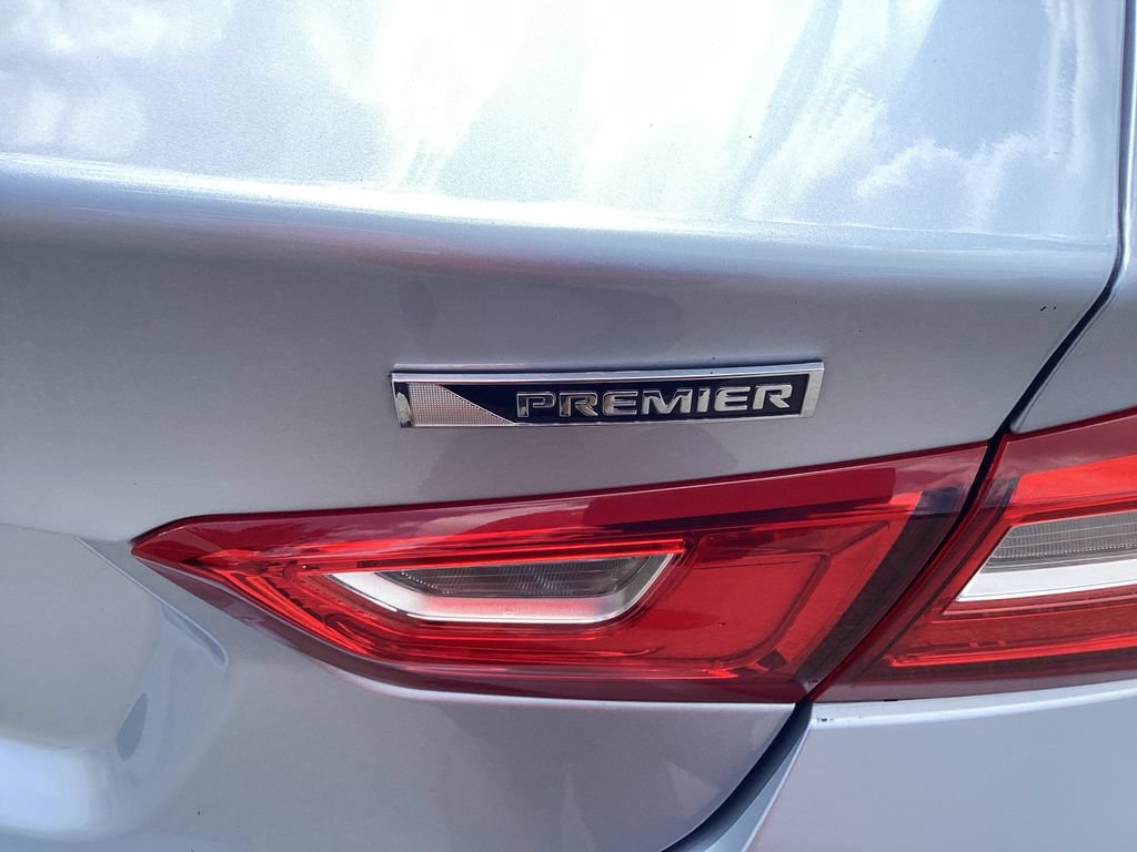 Used 2017 Chevrolet Malibu Premier w/ Premier Sun and Wheel Package FWD image 22