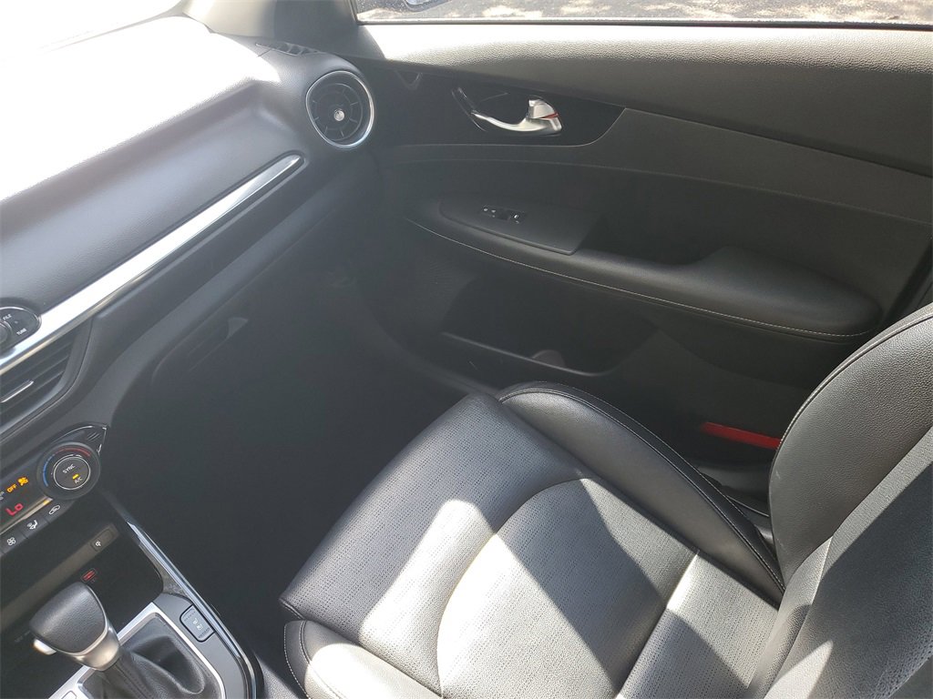 Certified 2021 Kia Forte EX image 11