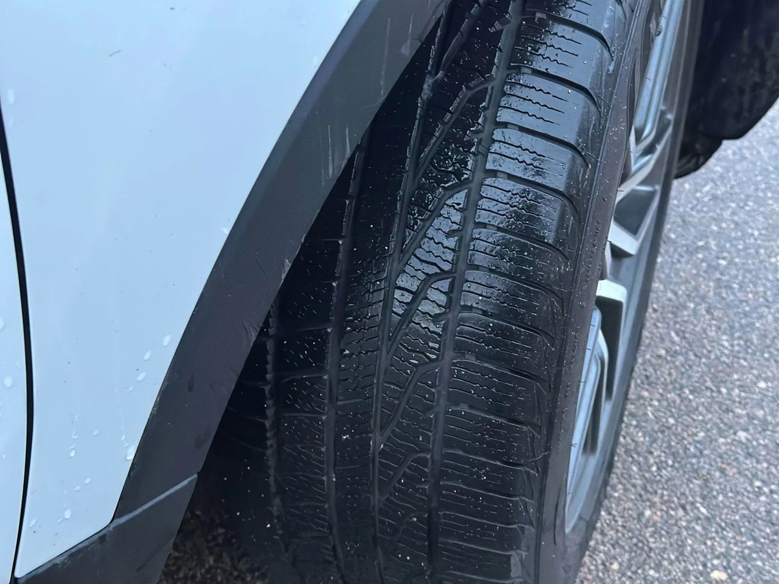 Used 2018 Ford Explorer Sport w/ Equipment Group 401A image 29