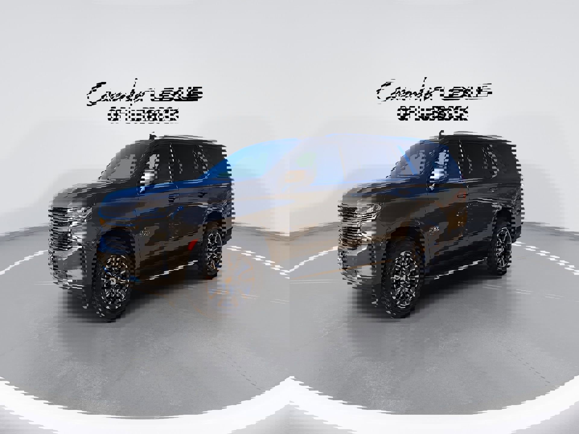 Used 2021 Chevrolet Tahoe LT w/ Luxury Package AWD/4WD image 4