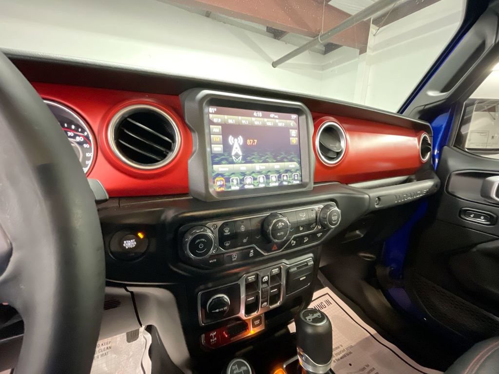 Used 2019 Jeep Wrangler Unlimited Rubicon image 17