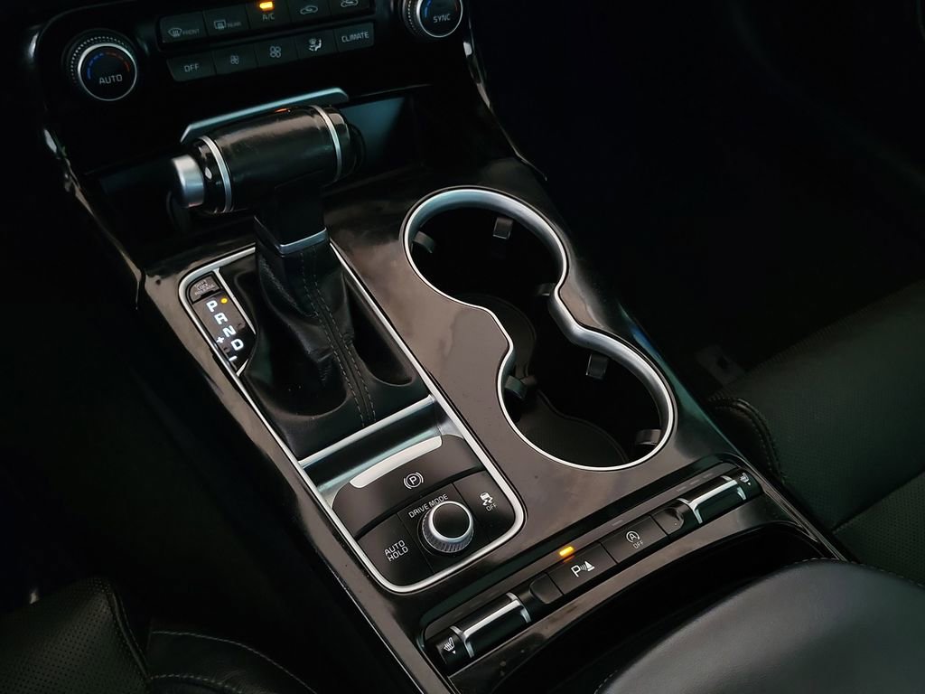 Used 2018 Kia Stinger Premium RWD image 28