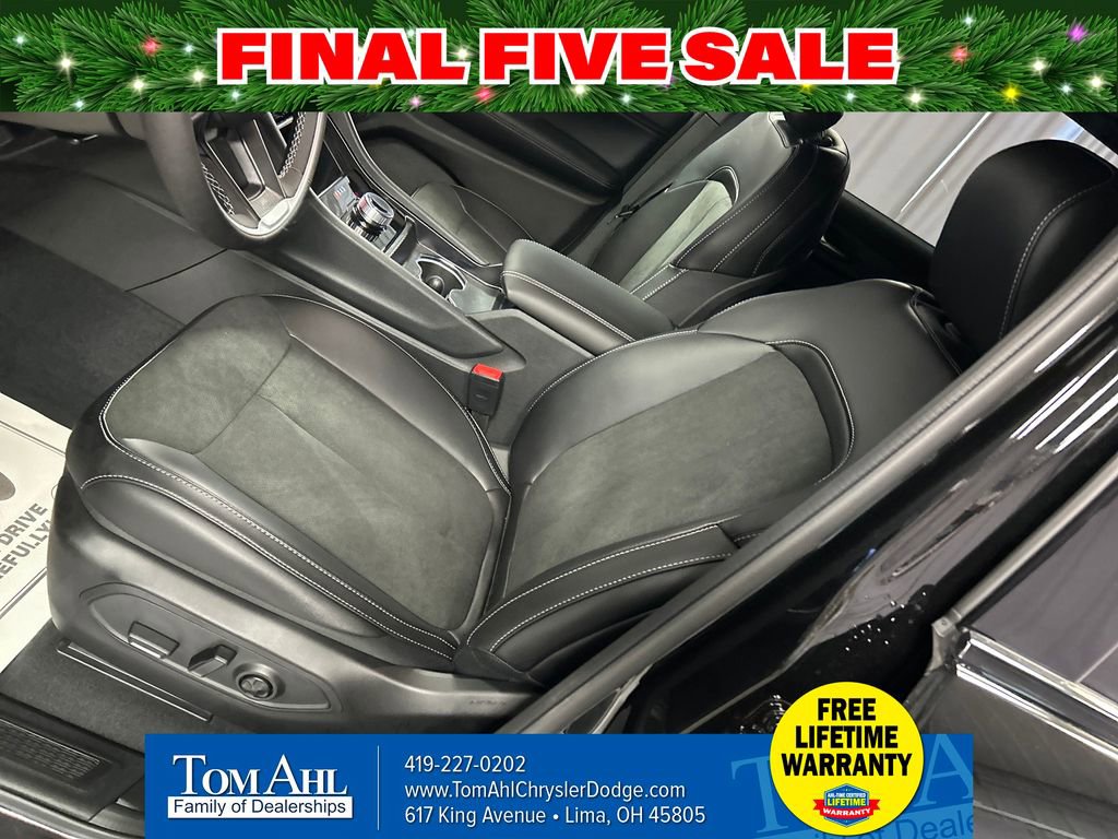 New 2025 Jeep Grand Cherokee L Laredo image 10