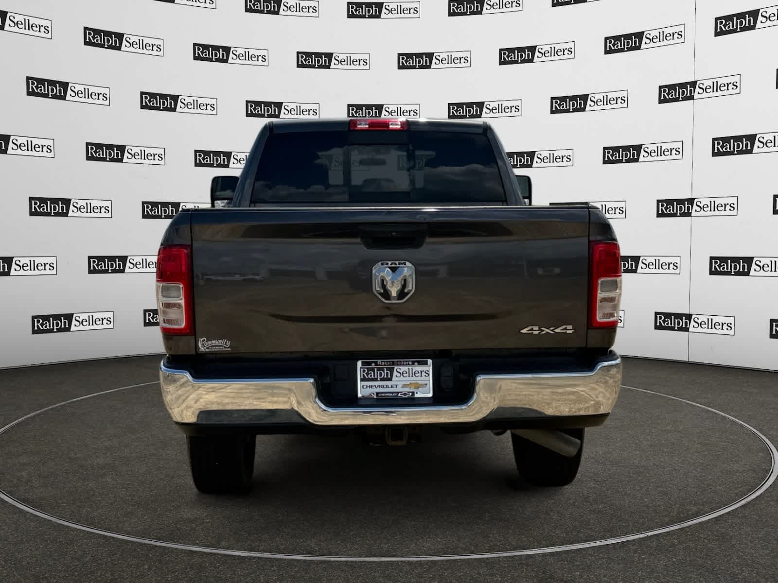 Used 2024 RAM 2500 Tradesman w/ Chrome Appearance Group AWD/4WD image 5