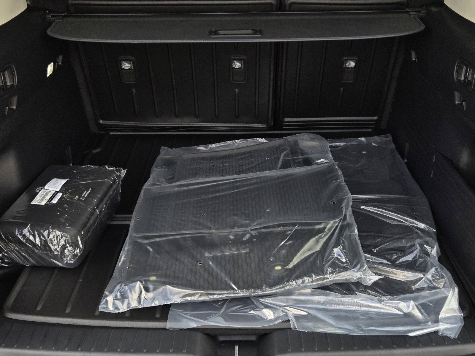 New 2026 MAZDA CX-50 AWD 2.5 Hybrid w/ Weather Package image 6
