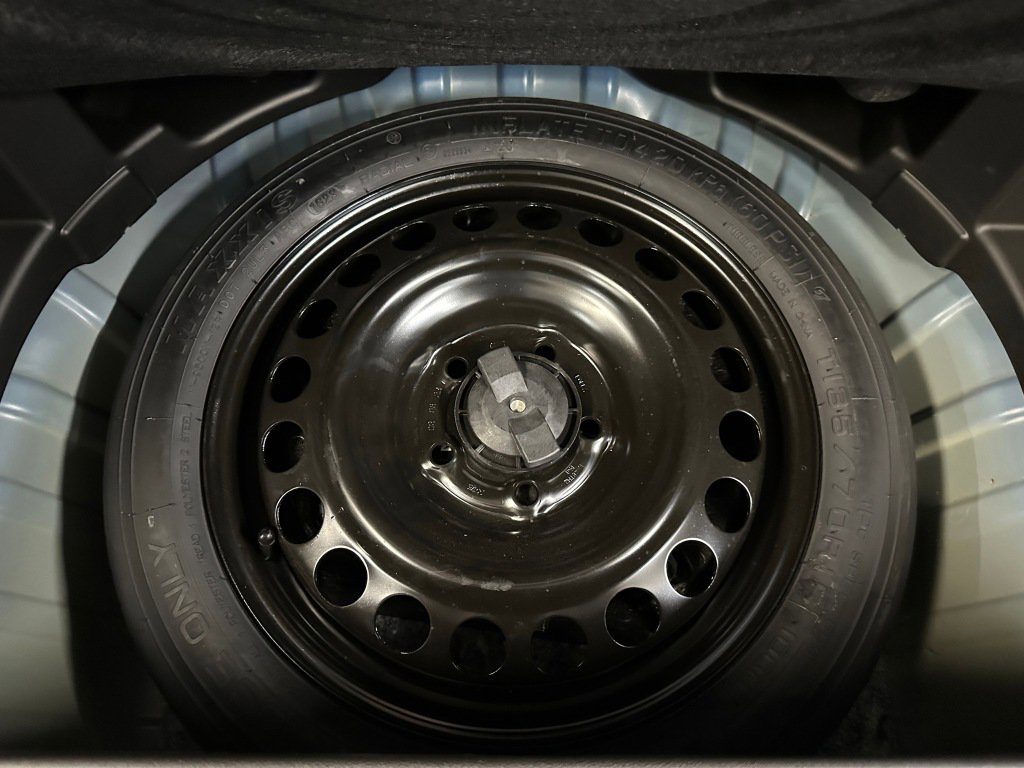 Certified 2024 Chevrolet Equinox LT w/ LPO, Floor Liner Package image 25