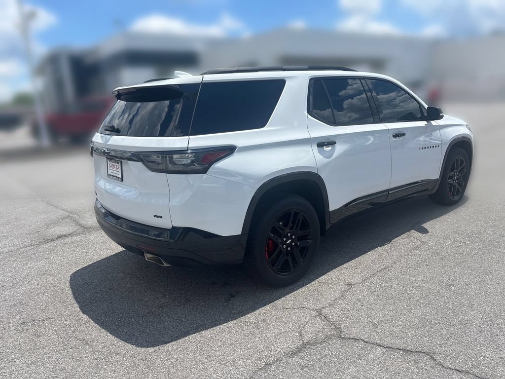 Used 2021 Chevrolet Traverse Premier w/ Redline Edition AWD/4WD image 8