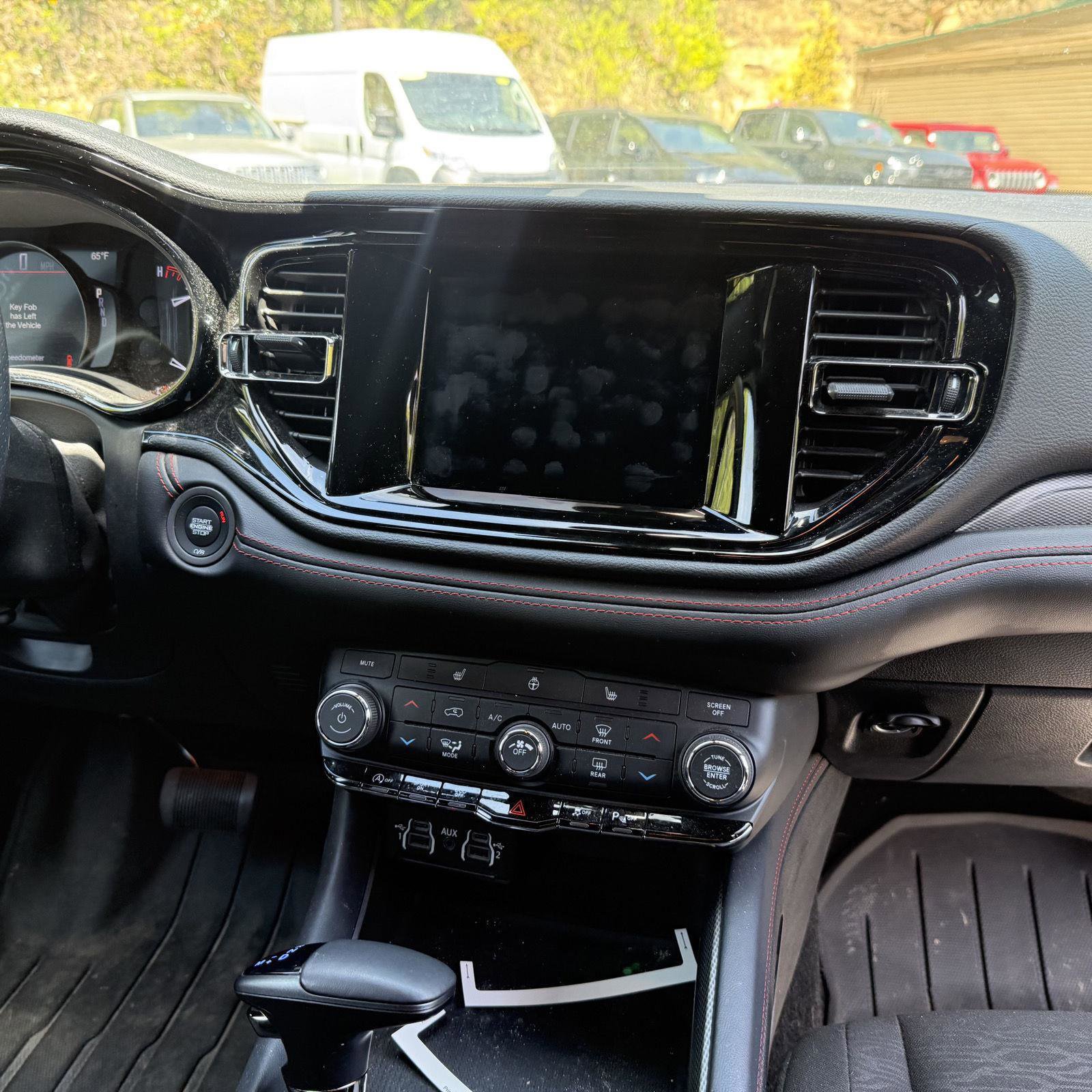 Used 2023 Dodge Durango GT AWD/4WD image 12