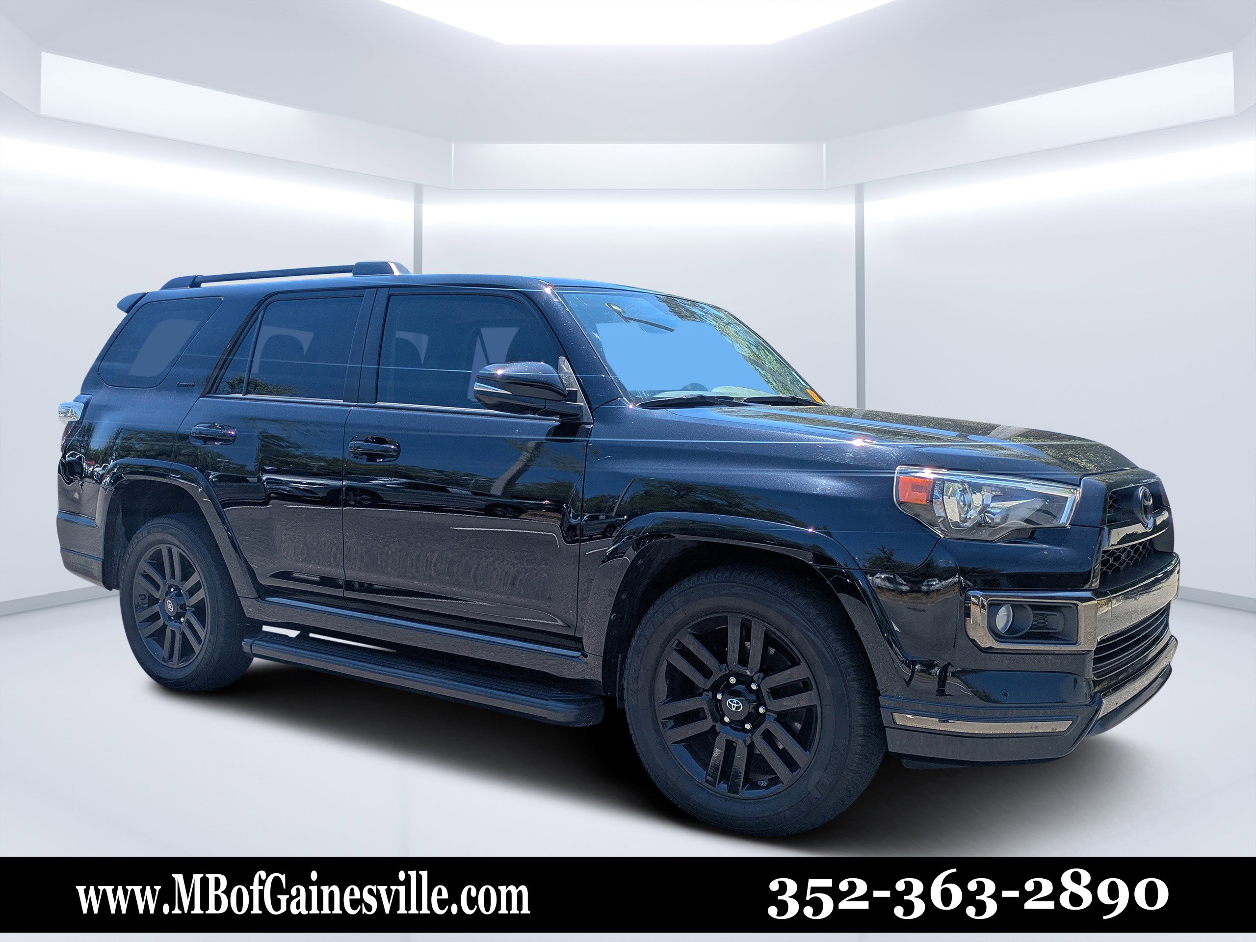 Used 2019 Toyota 4Runner Limited RWD image 1