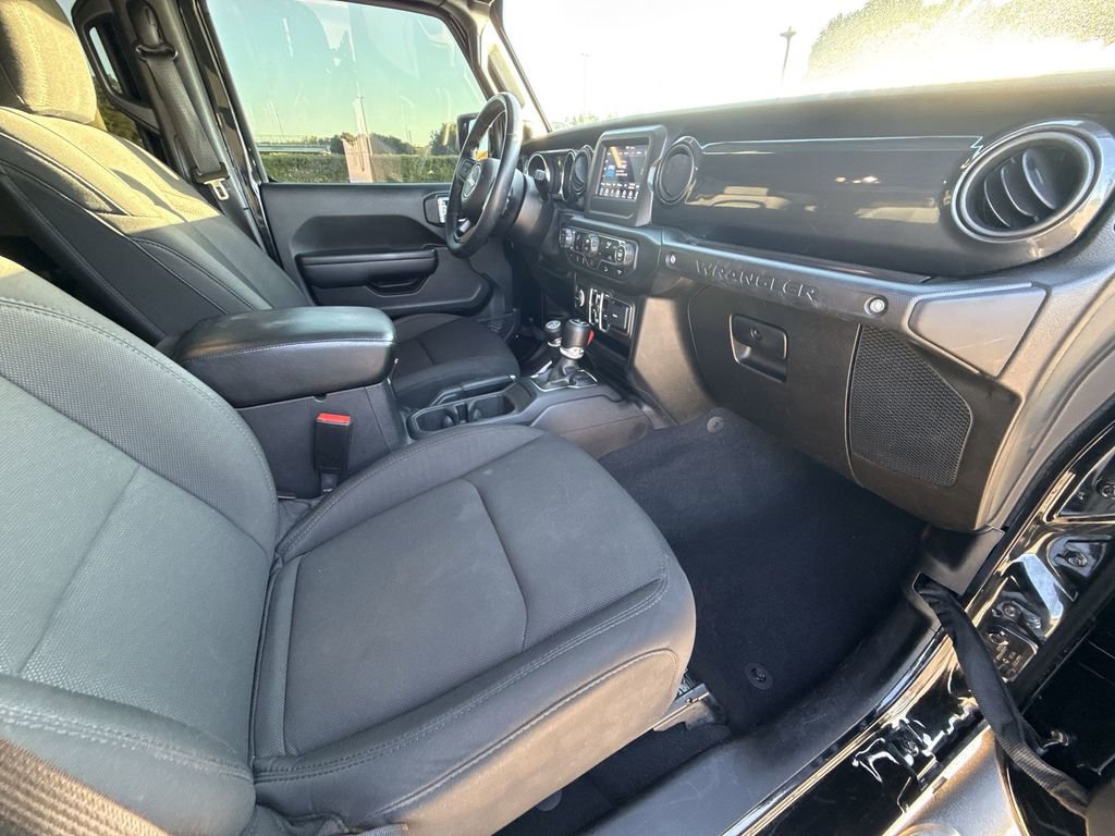 Used 2021 Jeep Wrangler Unlimited Sport AWD/4WD image 15