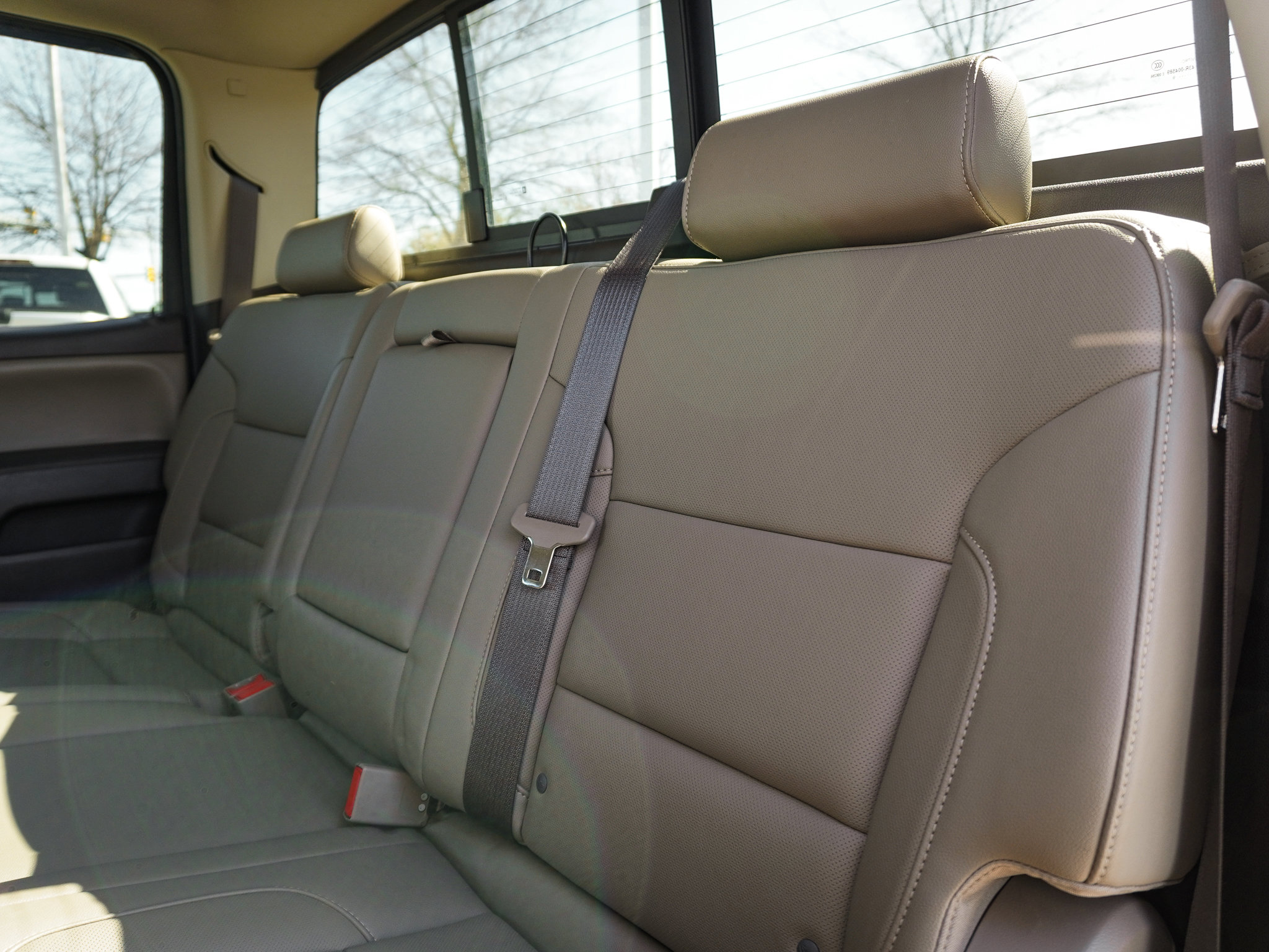 Used 2017 Chevrolet Silverado 1500 LTZ Z71 image 28