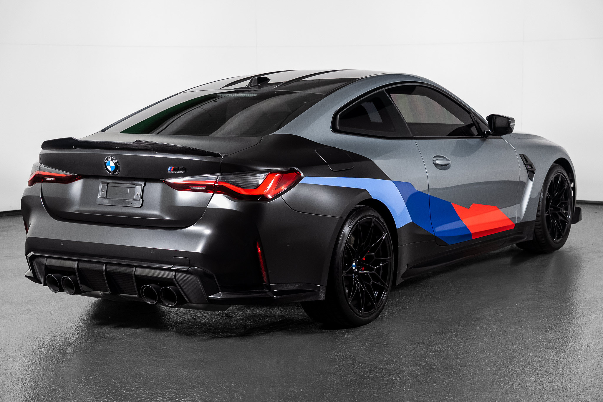 Used 2024 BMW M4 Competition w/ M Carbon Exterior Package RWD image 31