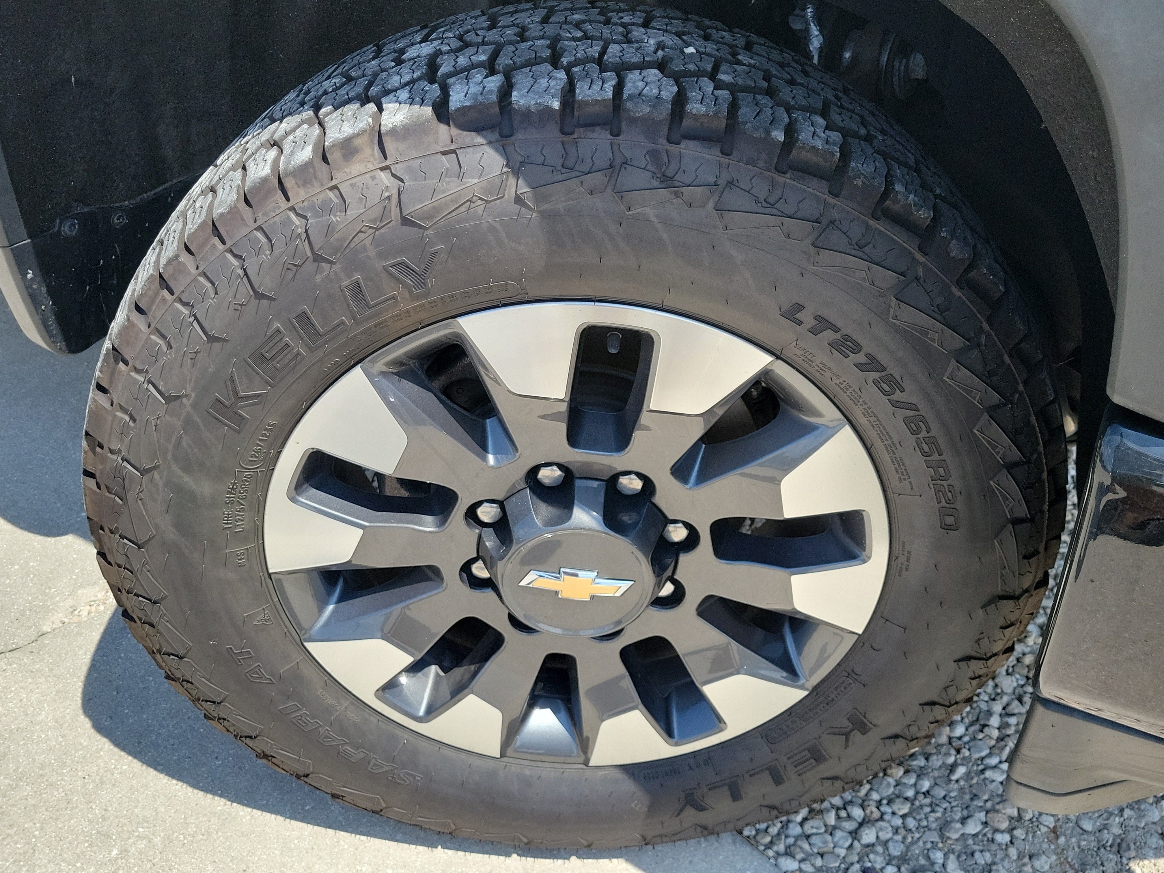 Used 2021 Chevrolet Silverado 2500 Custom w/ Custom Value Package AWD/4WD image 8