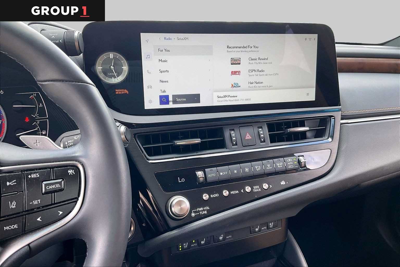 Used 2025 Lexus ES 350 w/ Premium Package FWD image 6