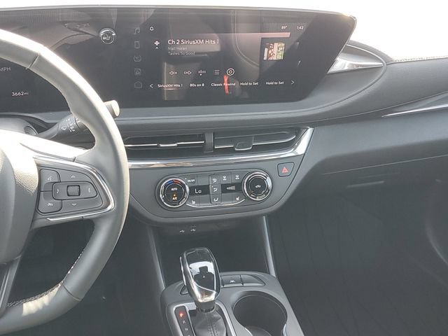 Certified 2026 Buick Envista Preferred w/ Convenience I Package FWD image 13