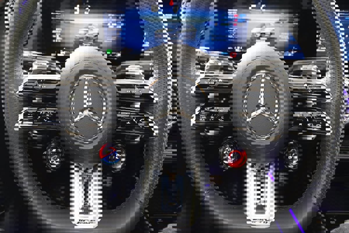 Used 2024 Mercedes-Benz GLA 35 AMG 4MATIC image 55