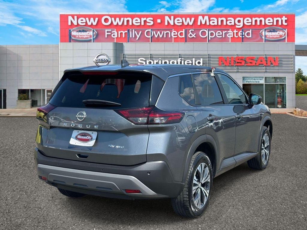 Used 2023 Nissan Rogue SV AWD/4WD image 5