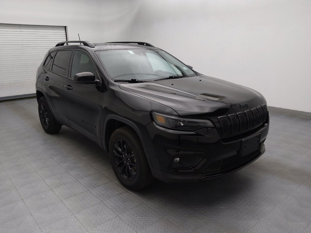 Used 2023 Jeep Cherokee Altitude Lux image 13