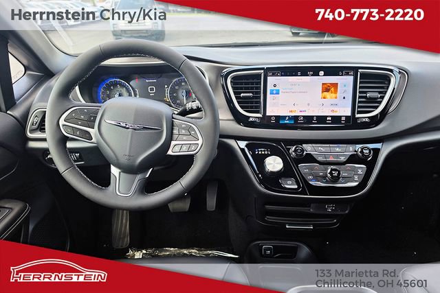 New 2026 Chrysler Voyager LX FWD image 6
