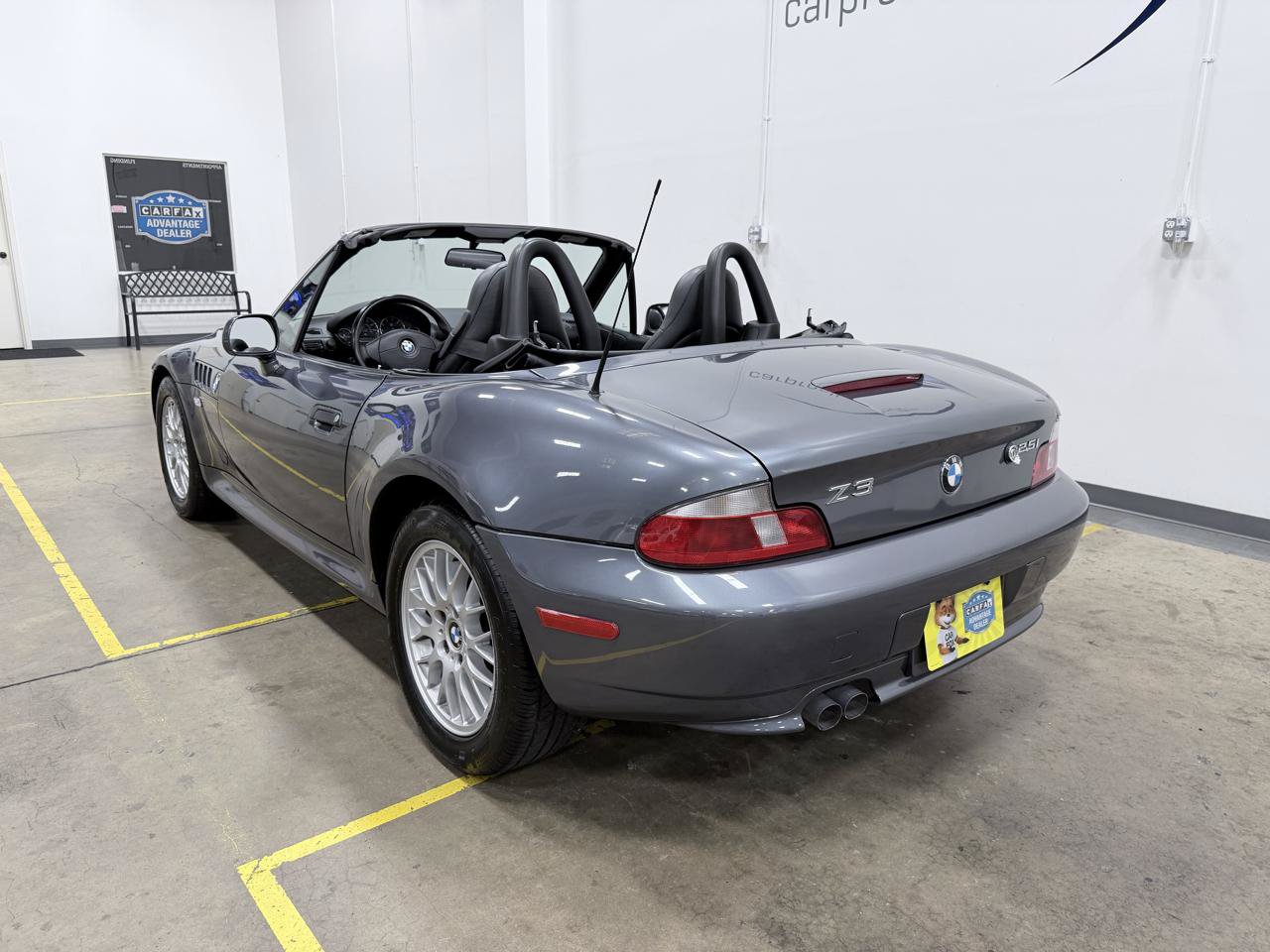 Used 2001 BMW Z3 2.5i RWD image 5