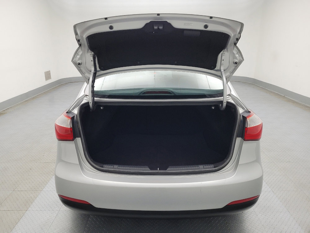 Used 2016 Kia Forte LX w/ LX Popular Plus Package image 29