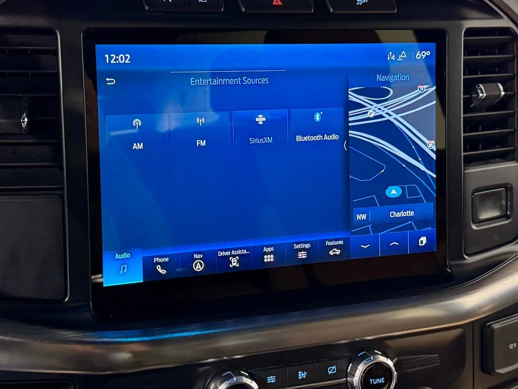 Used 2021 Ford F150 Lariat w/ Equipment Group 502A High image 17